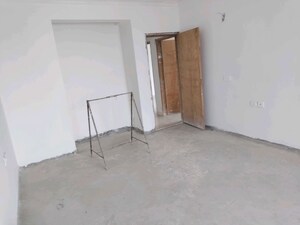 2 BHK Builder Floor For Rent in Sector 21