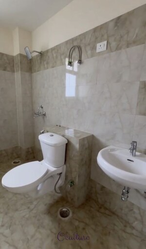 Bathroom in 3 BHK Apartment at Pioneer Park Phase 1, Sector 61 – for Rent