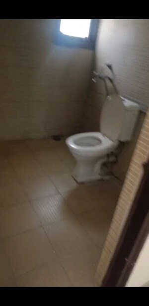 Bathroom in 3.5 BHK Builder Floor at Rps Palms, Sector 88 – for Rent