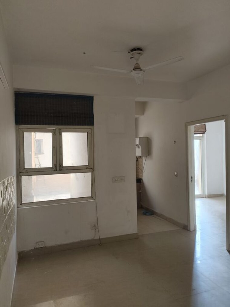 Room, shree-vardhman-mantra 2 Bedroom 800 Sq.Ft. Apartment In Sector 67 Gurgaon 10715692