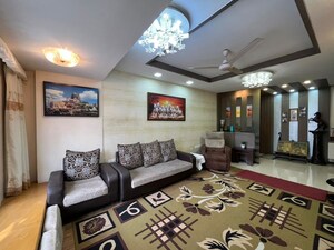 2 BHK Apartment For Sale in Lokhandwala Galaxy, Byculla