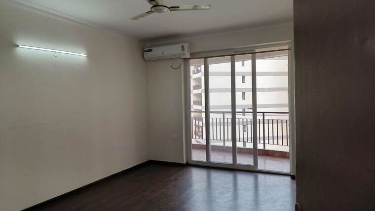 Room, sector 23 2 Bedroom 1200 Sq.Ft. Builder Floor In Sector 23 Gurgaon 10715699