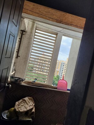 Kitchen in 2.5 BHK Apartment at Solitaire Residency, Pimple Saudagar – for Sale