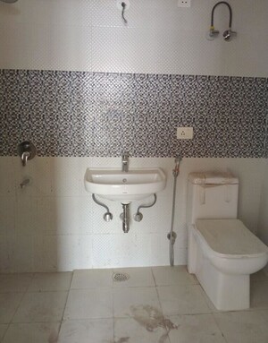 Bathroom in 2 BHK Builder Floor at Sector 21 – for Rent