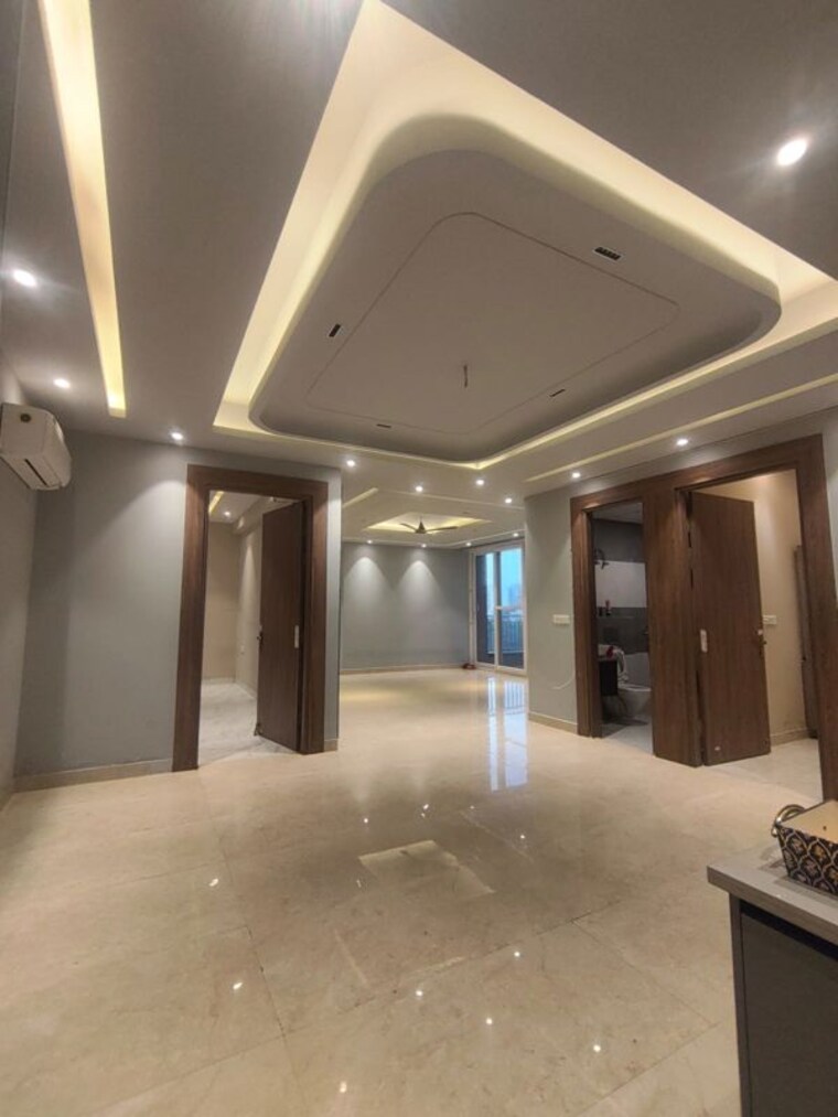 Room, sector 47 4 Bedroom 3100 Sq.Ft. Apartment In Sector 47 Gurgaon 10715708
