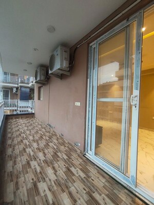 Balcony in 4 BHK Apartment at Sector 47 – for Rent
