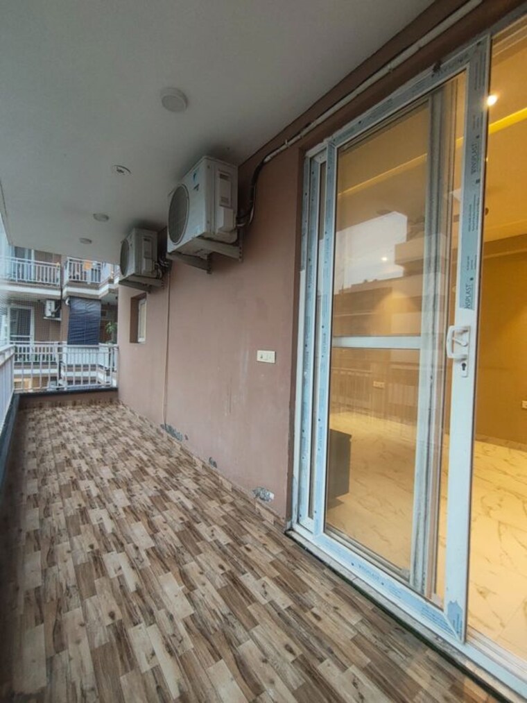 Balcony, sector 47 4 Bedroom 3100 Sq.Ft. Apartment In Sector 47 Gurgaon 10715708