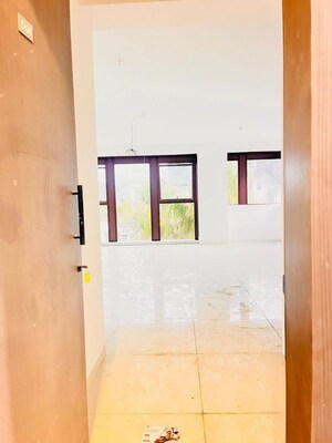 Room in  Office Space at Balewadi – for Rent