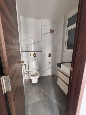 Bathroom in 3 BHK Apartment at Smart World Orchard, Sector 61 – for Rent