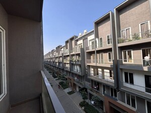 3 BHK Apartment – Exterior View View at Smart World Orchard, Sector 61 - for Rent