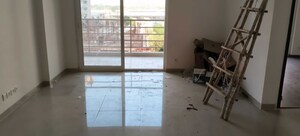 Room in 3 BHK Builder Floor at Sector 21 – for Rent
