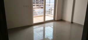 Room in 3 BHK Builder Floor at Sector 21 – for Rent