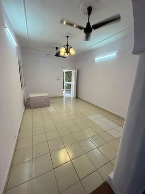 Kitchen in 2 BHK Builder Floor at Sheikh Sarai – for Rent