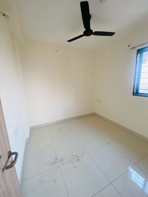 Room in 2 BHK Apartment at Nanded Bageshree, Sinhagad Road – for Rent
