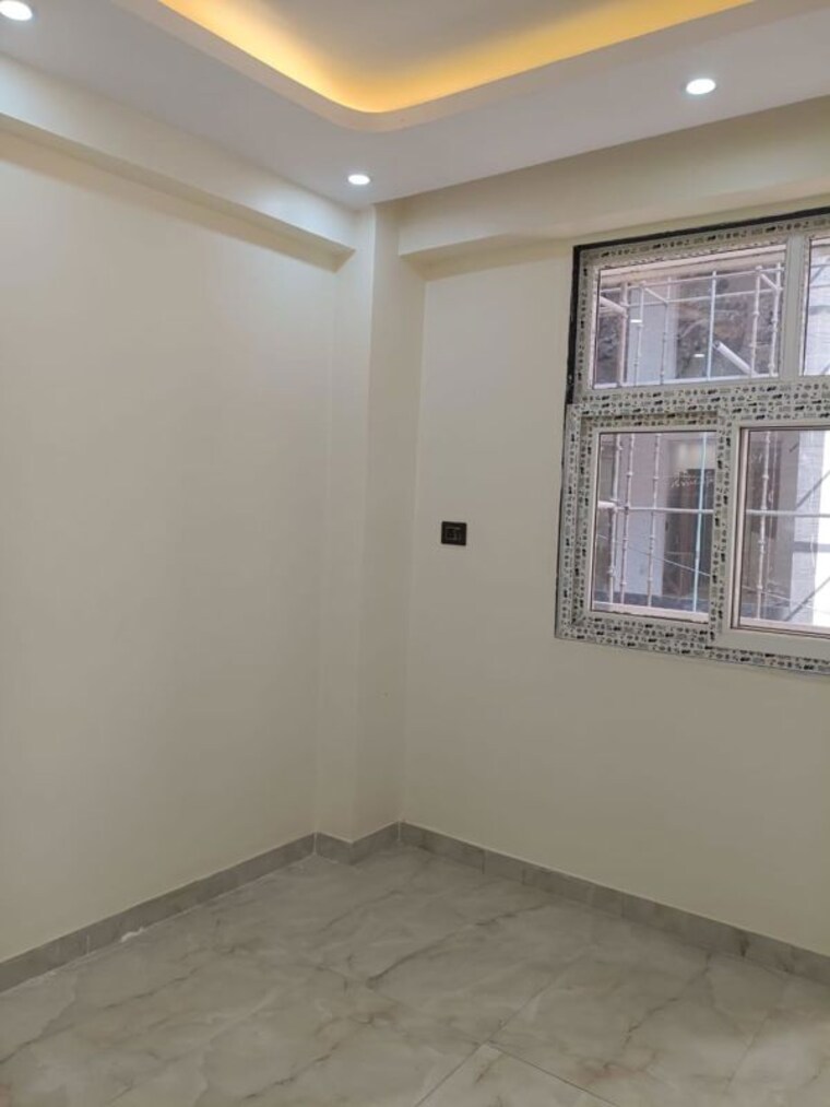 Room, sector 22 3 Bedroom 1550 Sq.Ft. Builder Floor In Sector 22 Gurgaon 10715808