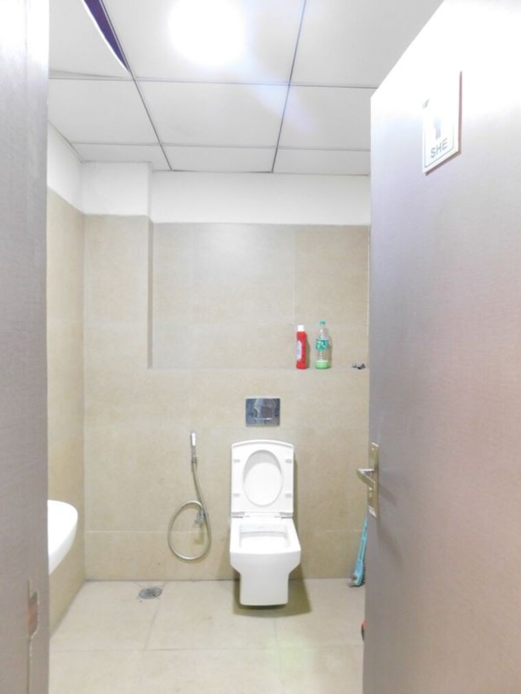 Bathroom, madhapur Commercial Office Space 3300 Sq.Ft. In Madhapur Hyderabad 10715819