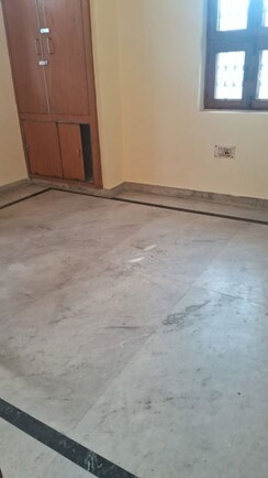 2.5 BHK Builder Floor For Rent in Sector 19