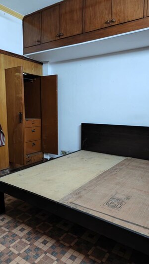 Room in 1.5 BHK Independent House at Sarita Vihar – for Rent