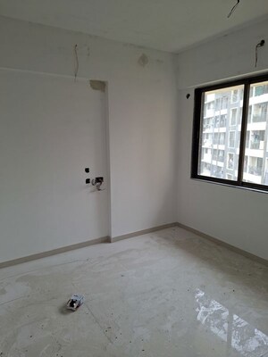 Room in 1 BHK Apartment at K M Horizon Palms 2, Owale – for Sale