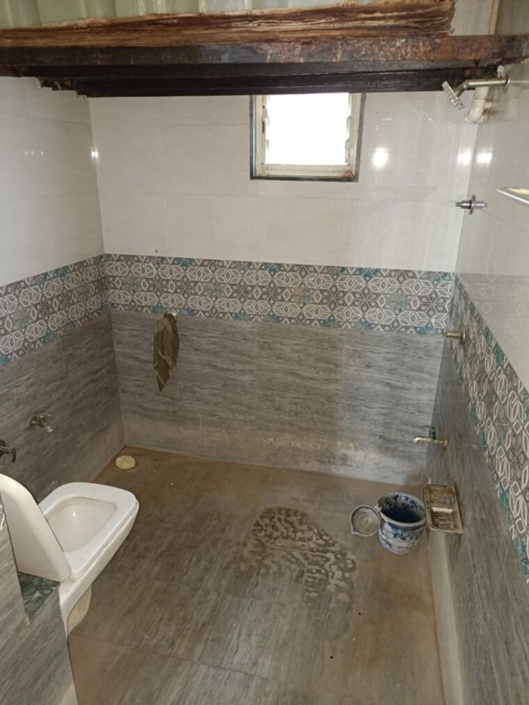 Bathroom, jivraj park 2 Bedroom 1150 Sq.Ft. Apartment In Jivraj Park Ahmedabad 10715836