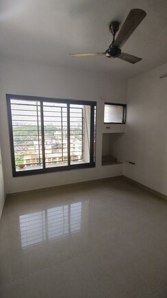 2 BHK Apartment For Rent in Swapnalok Towers