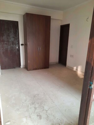 3 BHK Builder Floor For Rent in Sector 22