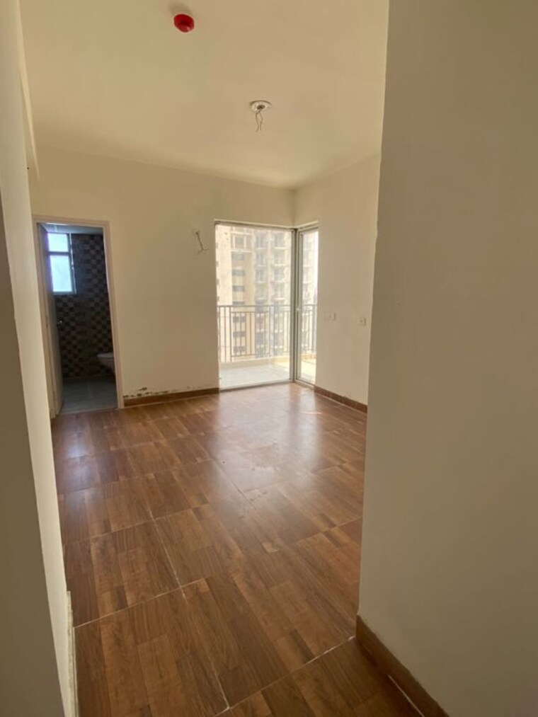 Room, ratan-pearls 3 Bedroom 1370 Sq.Ft. Apartment In Sector 16 Greater Noida Greater Noida 10715874
