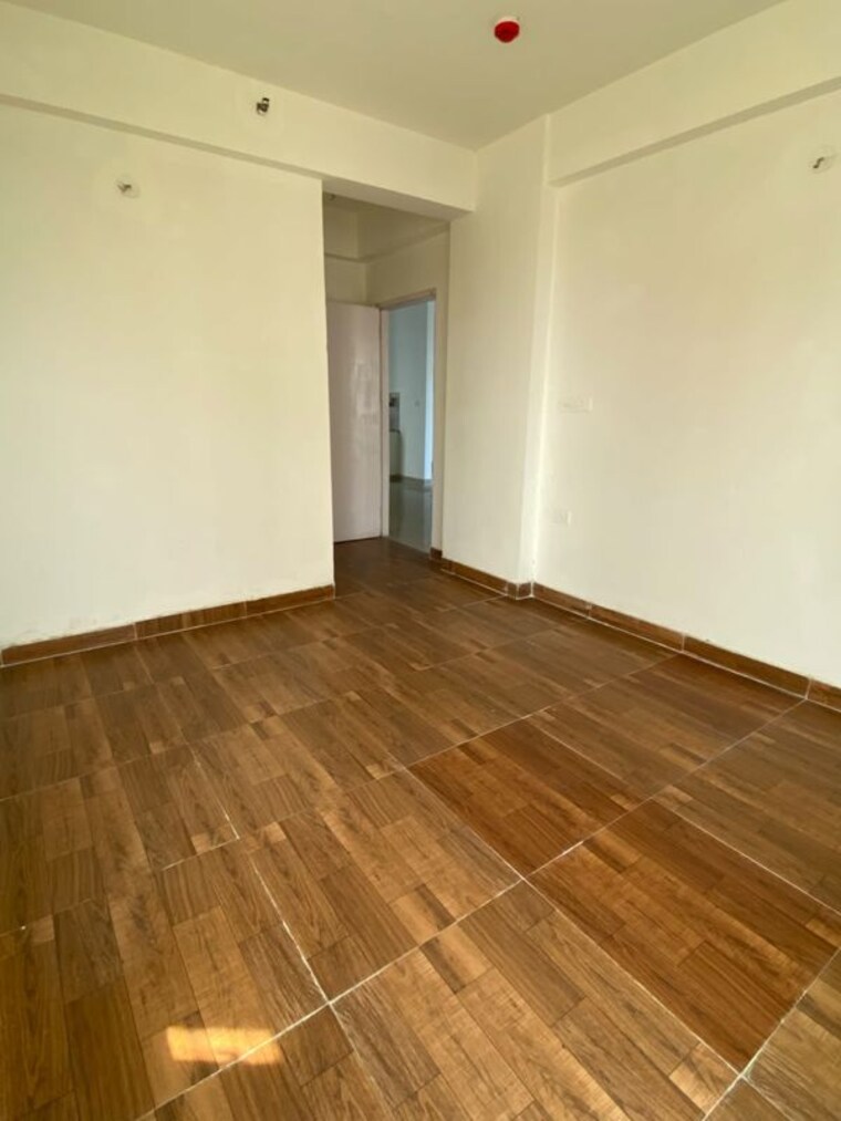 Room, ratan-pearls 3 Bedroom 1370 Sq.Ft. Apartment In Sector 16 Greater Noida Greater Noida 10715874