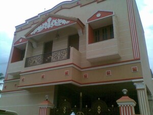 2 BHK Independent House – Exterior View View at Sector 14 - for Rent