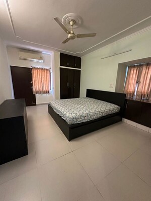 Bedroom in 4 BHK Builder Floor at Chattarpur – for Rent