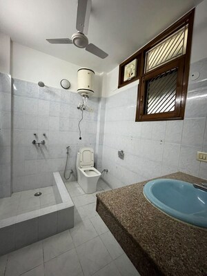 Bathroom in 3 BHK Independent House at Sector 33 – for Rent