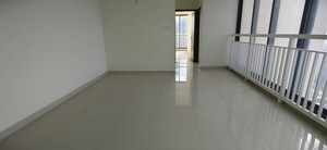Room in 2 BHK Apartment at Dynamix Divum, Malad East – for Rent