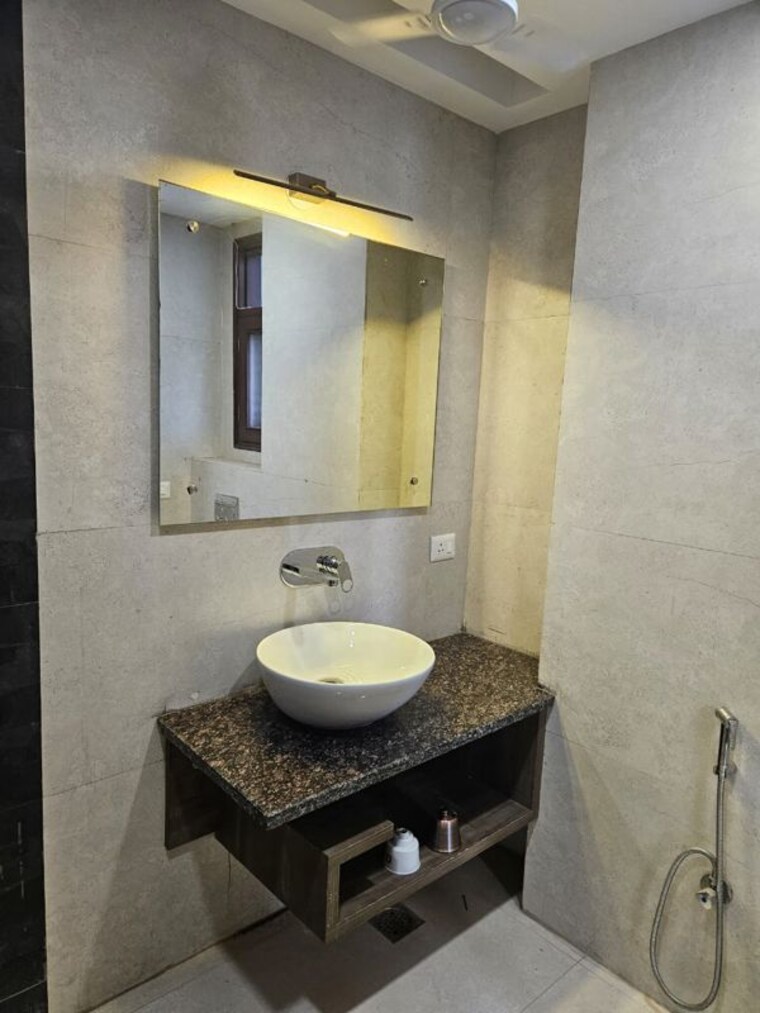 undefined, sector 27 4 Bedroom 2700 Sq.Ft. Builder Floor In Sector 27 Gurgaon 10715916