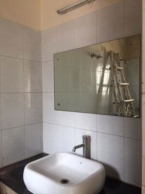 Kitchen in 4 BHK Builder Floor at Sector 27 – for Rent