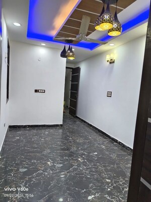 2 BHK Builder Floor For Rent in Chattarpur