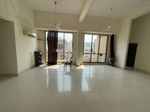 Living Room in 4 BHK Apartment at Farm Manor, Kandivali West – for Rent
