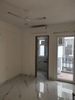 3.5 BHK +Apartment For Rent in M3M Soulitude
