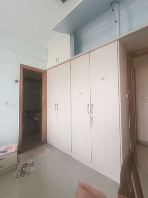 Bedroom in 3 BHK Apartment at Chembur – for Rent