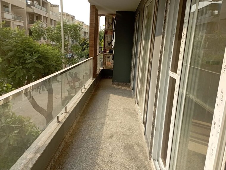Balcony, ansal-api-versalia 4 Bedroom 2200 Sq.Ft. Builder Floor In Sector 67a Gurgaon 10715933