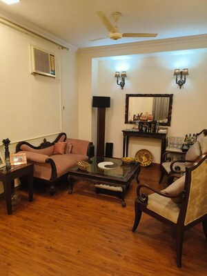 Gym in 6 BHK Independent House at Sushant Lok I – for Rent