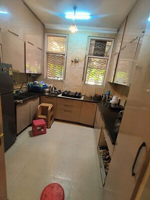 Team Area in 6 BHK Independent House at Sushant Lok I – for Rent