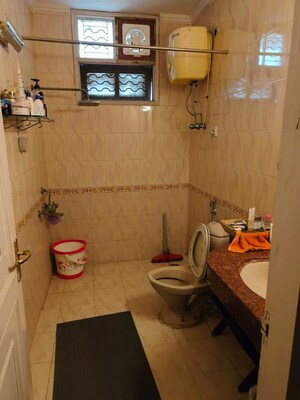 Bathroom in 6 BHK Independent House at Sushant Lok I – for Rent