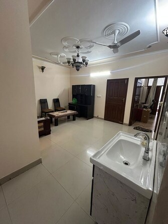 2 BHK +  1200 Sq.Ft. Builder Floor in Sushant Lok 2