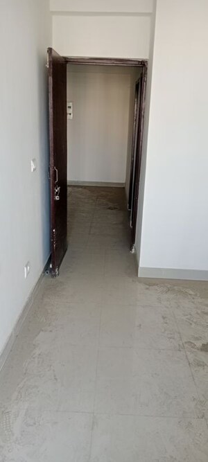 Building Lobby in 2 BHK Apartment at Umang Summer Palms, Sector 86 – for Rent