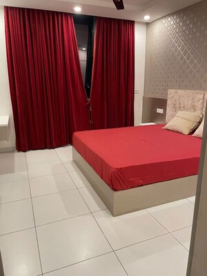 Bedroom in 4 BHK Apartment at Mantri Pinnacle, Hulimavu – for Rent