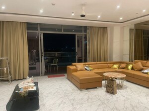 Living Room in 4 BHK Apartment at Mantri Pinnacle, Hulimavu – for Rent