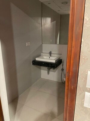 Bathroom in 4 BHK Apartment at Mantri Pinnacle, Hulimavu – for Rent