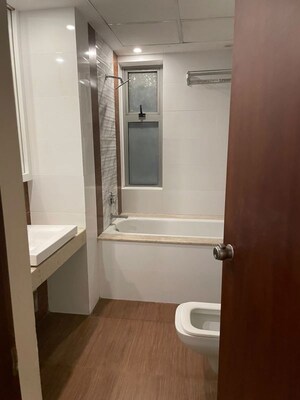 Bathroom in 4 BHK Apartment at Mantri Pinnacle, Hulimavu – for Rent