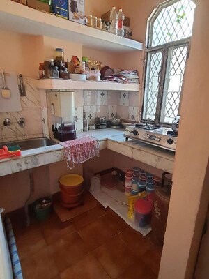 Team Area in 1 BHK Independent House at Sarita Vihar – for Rent