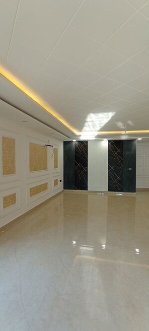 Balcony in 4 BHK Builder Floor at TDI The Grand Retreat, Sector 88 – for Sale